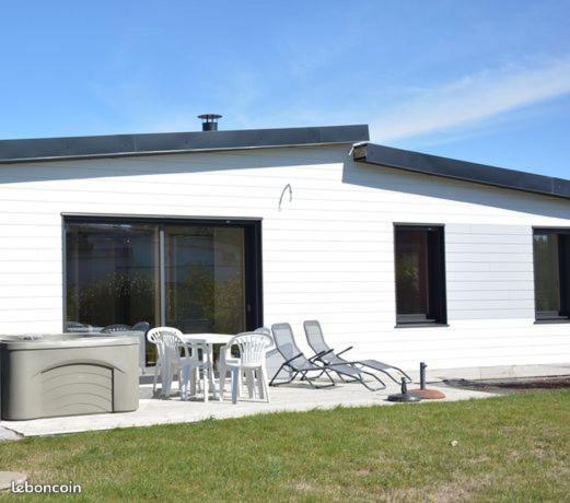Maison Bord De Mer Avec Jacuzzi Неве Екстер'єр фото